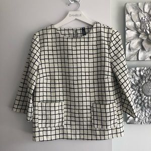 INFLUENCE Cream Patch Pocket Blouse